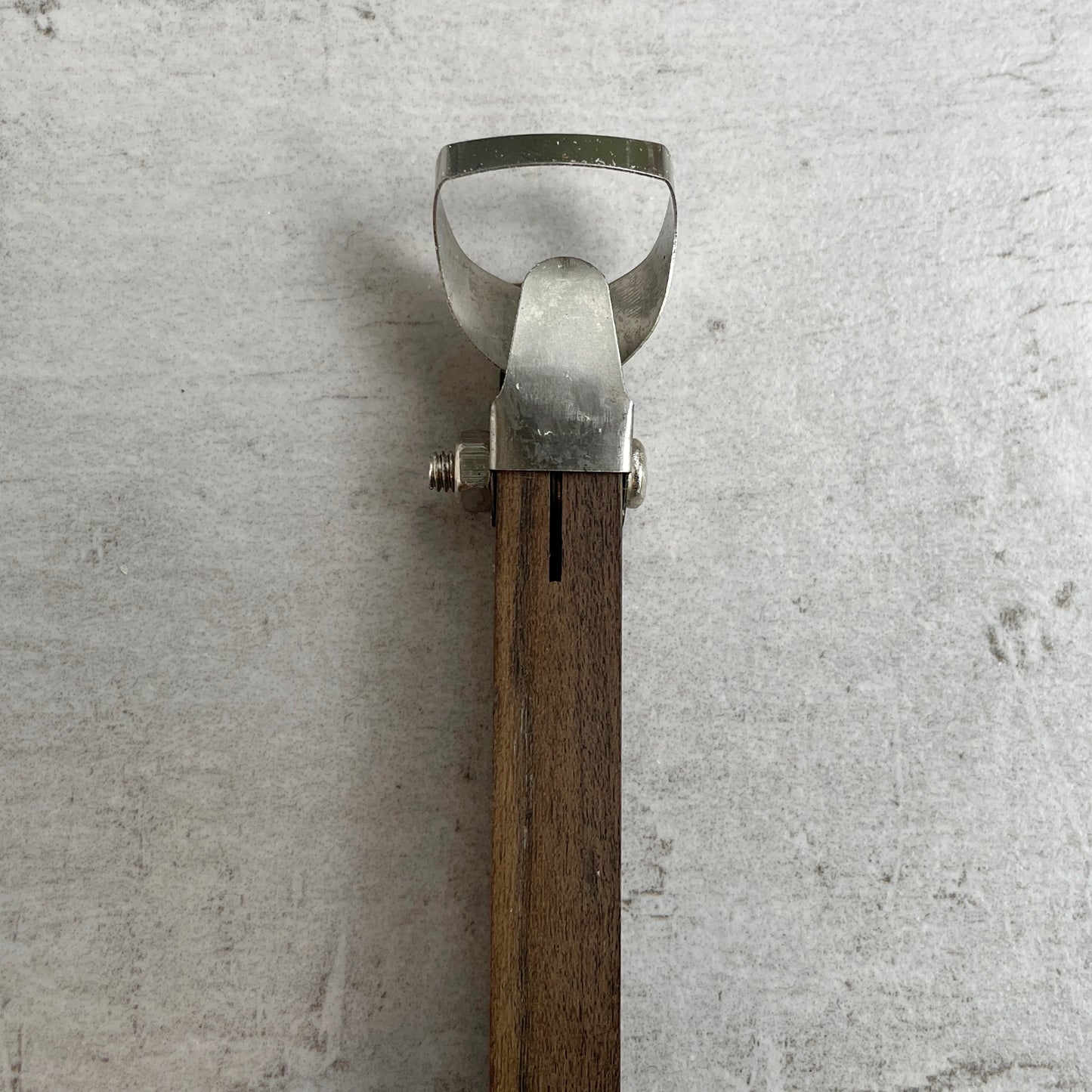 Adjustable Handle Making Tool
